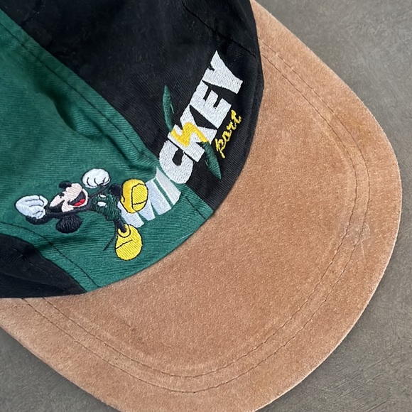 Mickey Mouse Sport Hat - Picture 5 of 5